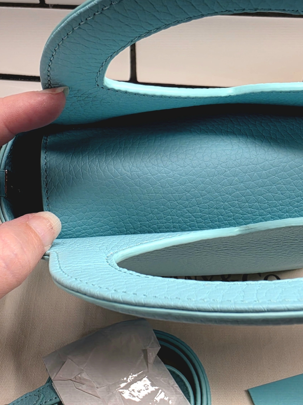 TIFFANY & Co. Return To Tiffany Mini Tote Bag - Picture 6 of 11